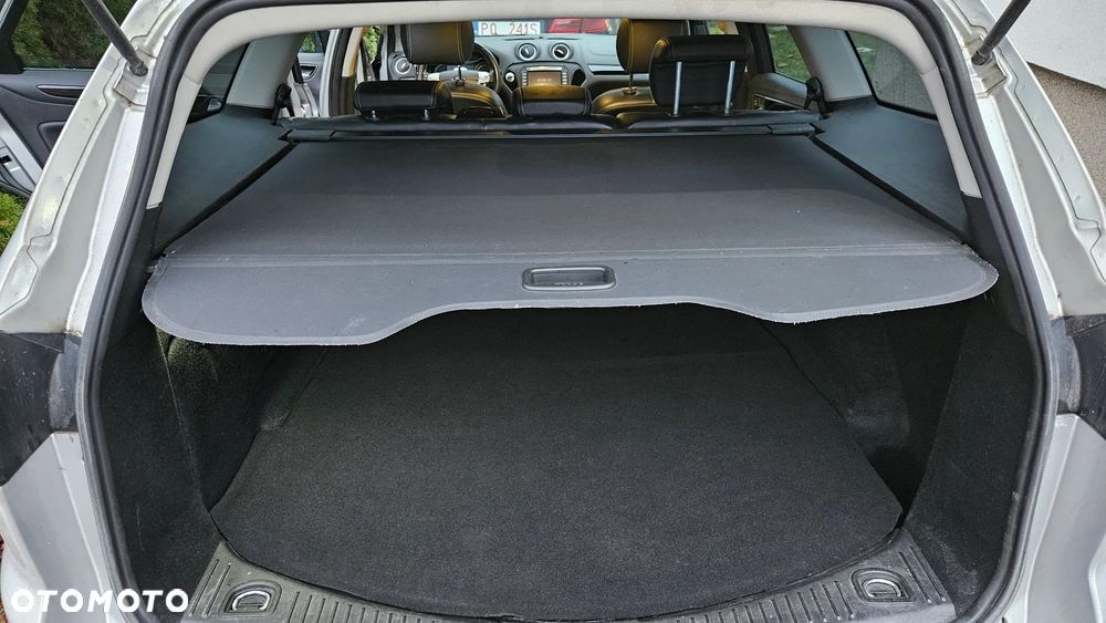 Ford Mondeo SW 2.0 TDCi Platinium X Plus (Titanium) MPS6 - 26