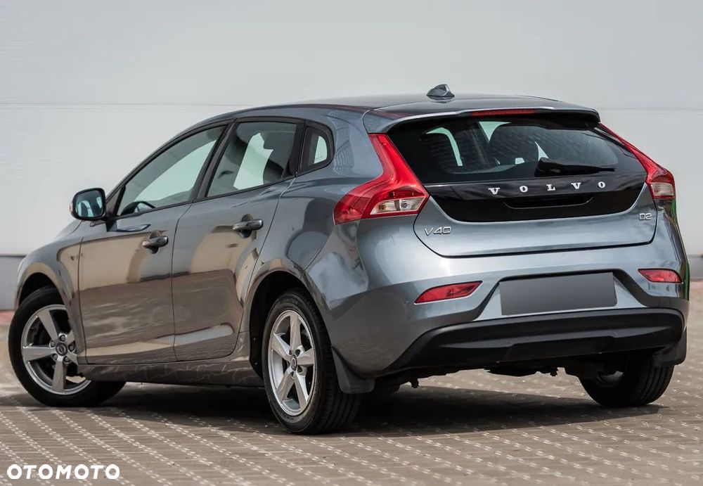 Volvo V40 D2 Drive-E Base - 9