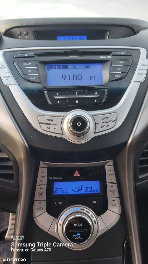 Hyundai Elantra 1.6 MPi Highway Heat+ - 29