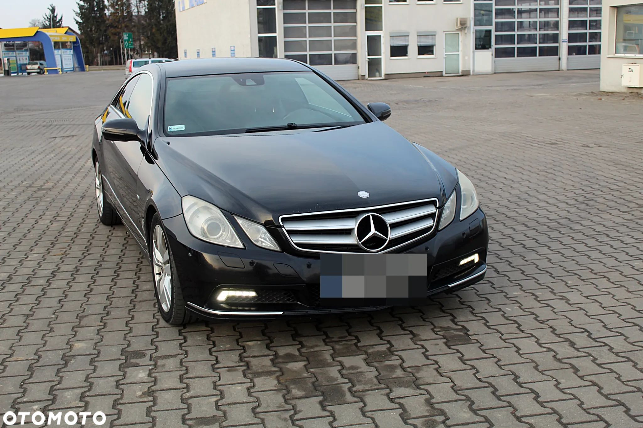 Mercedes-Benz Klasa E 250 CDI DPF Cabrio BlueEFFICIENCY 7G-TRONIC Avantgarde - 1