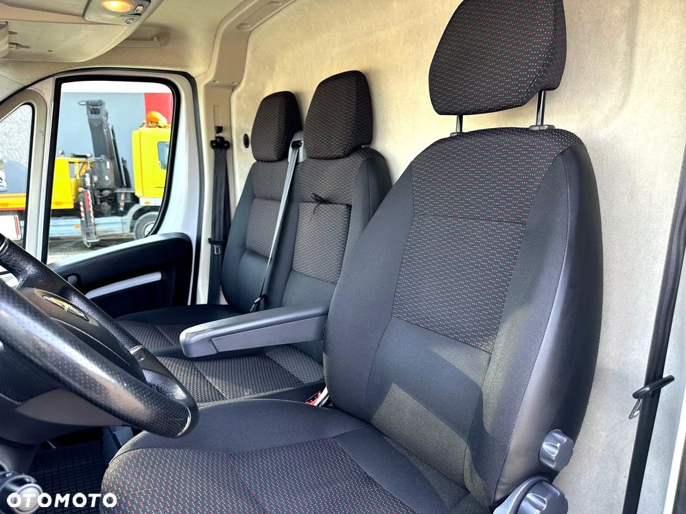 Opel MOVANO - 27
