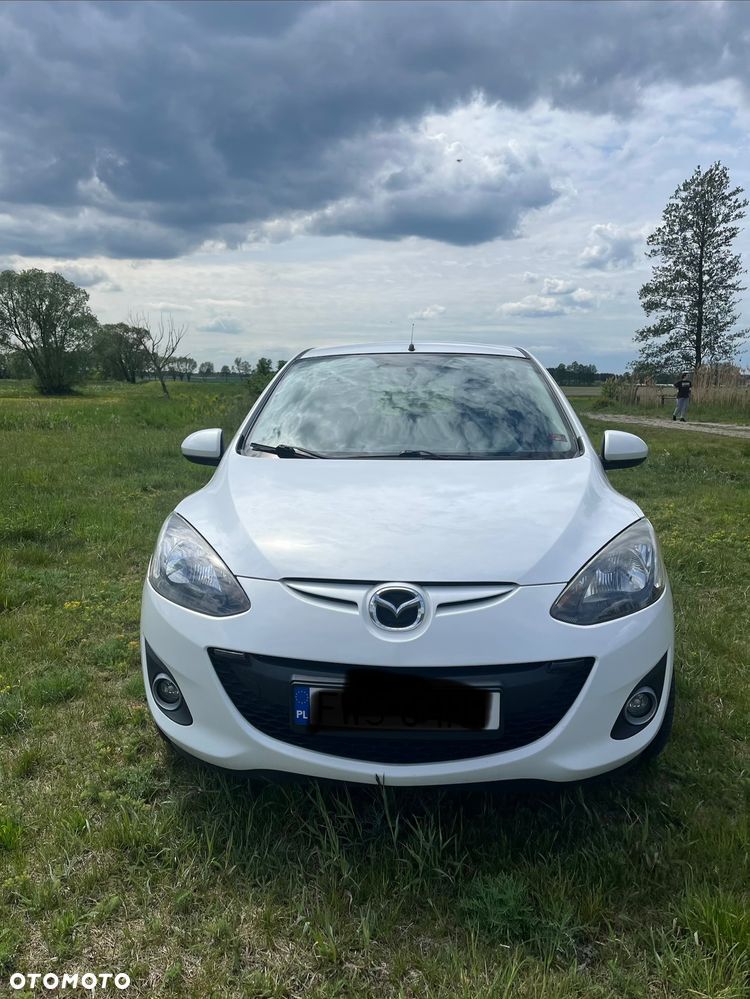 Mazda 2 - 10
