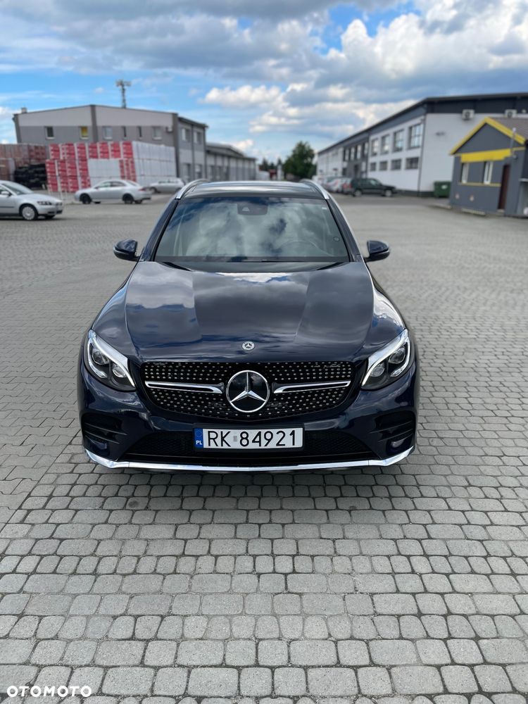 Mercedes-Benz GLC 300 4Matic 9G-TRONIC AMG Line - 10