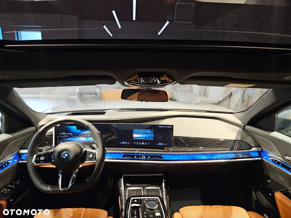 BMW Seria 7 750e xDrive - 11