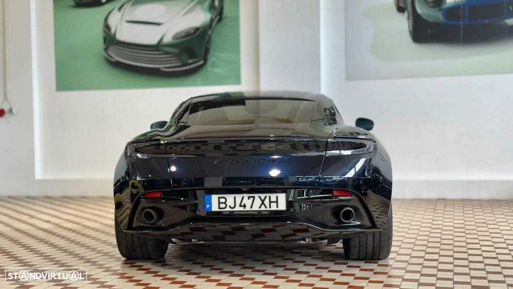 Aston Martin DB12 Coupé V8 Auto - 4