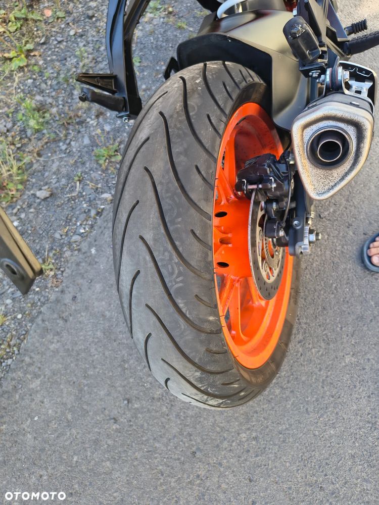 KTM RC 390 - 4