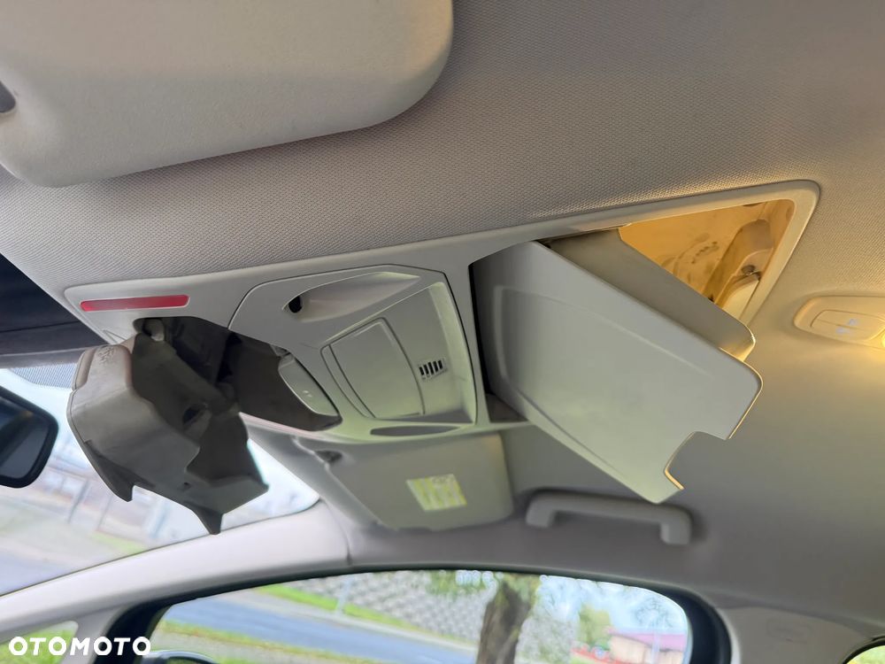 Ford C-MAX 1.6 TDCi Titanium - 22