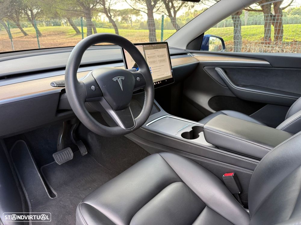 Tesla Model Y Long Range Tração Integral - 36