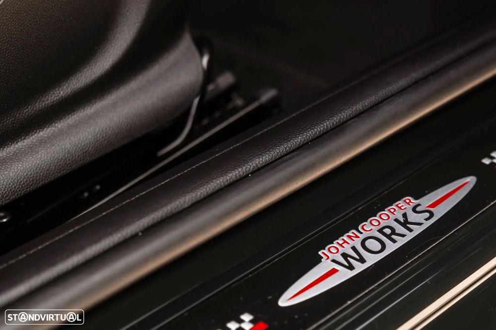 MINI Cabrio John Cooper Works Premium Essential Auto - 22