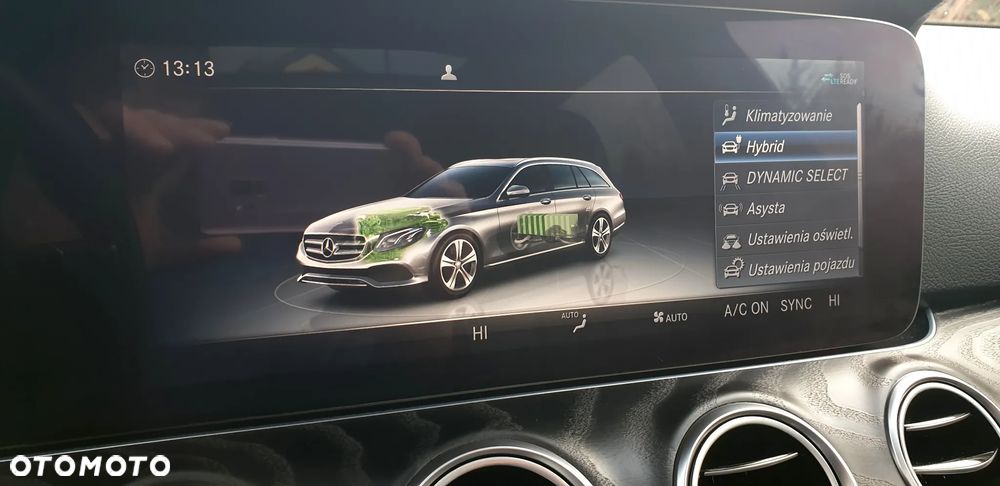Mercedes-Benz Klasa E 220 d 9G-TRONIC - 36