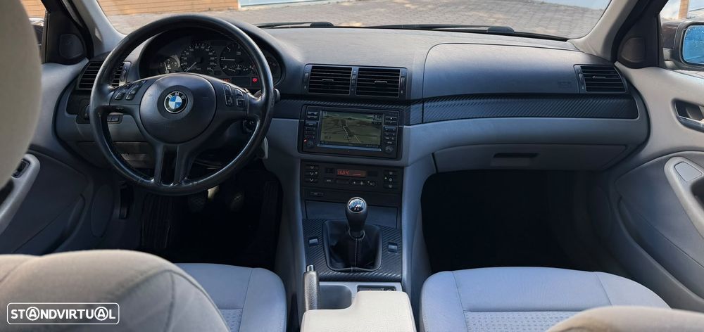 BMW 320 d Navigator - 22