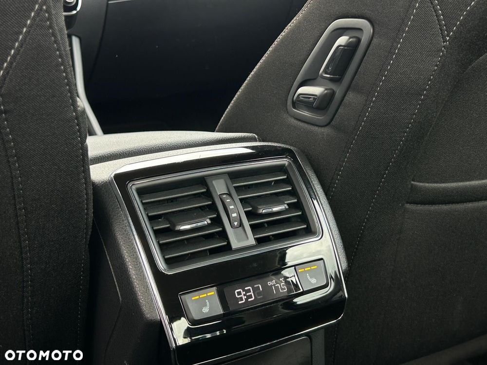 Skoda Superb 2.0 TDI Style DSG - 36
