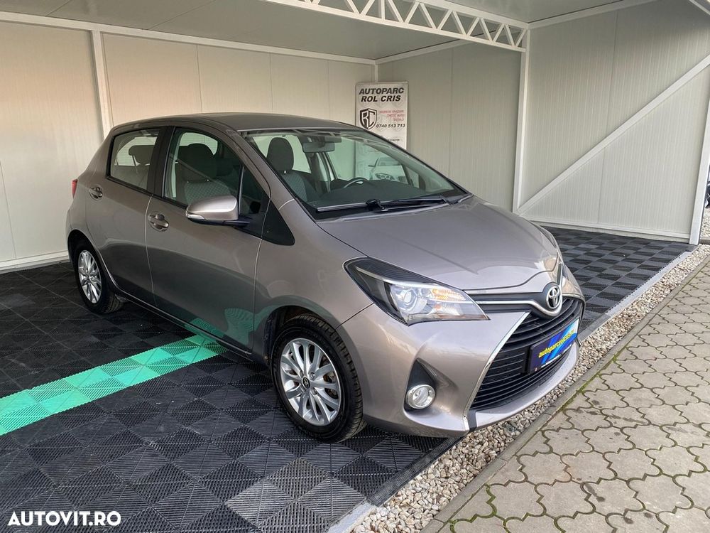 Toyota Yaris 1.3 Terra Plus - 1