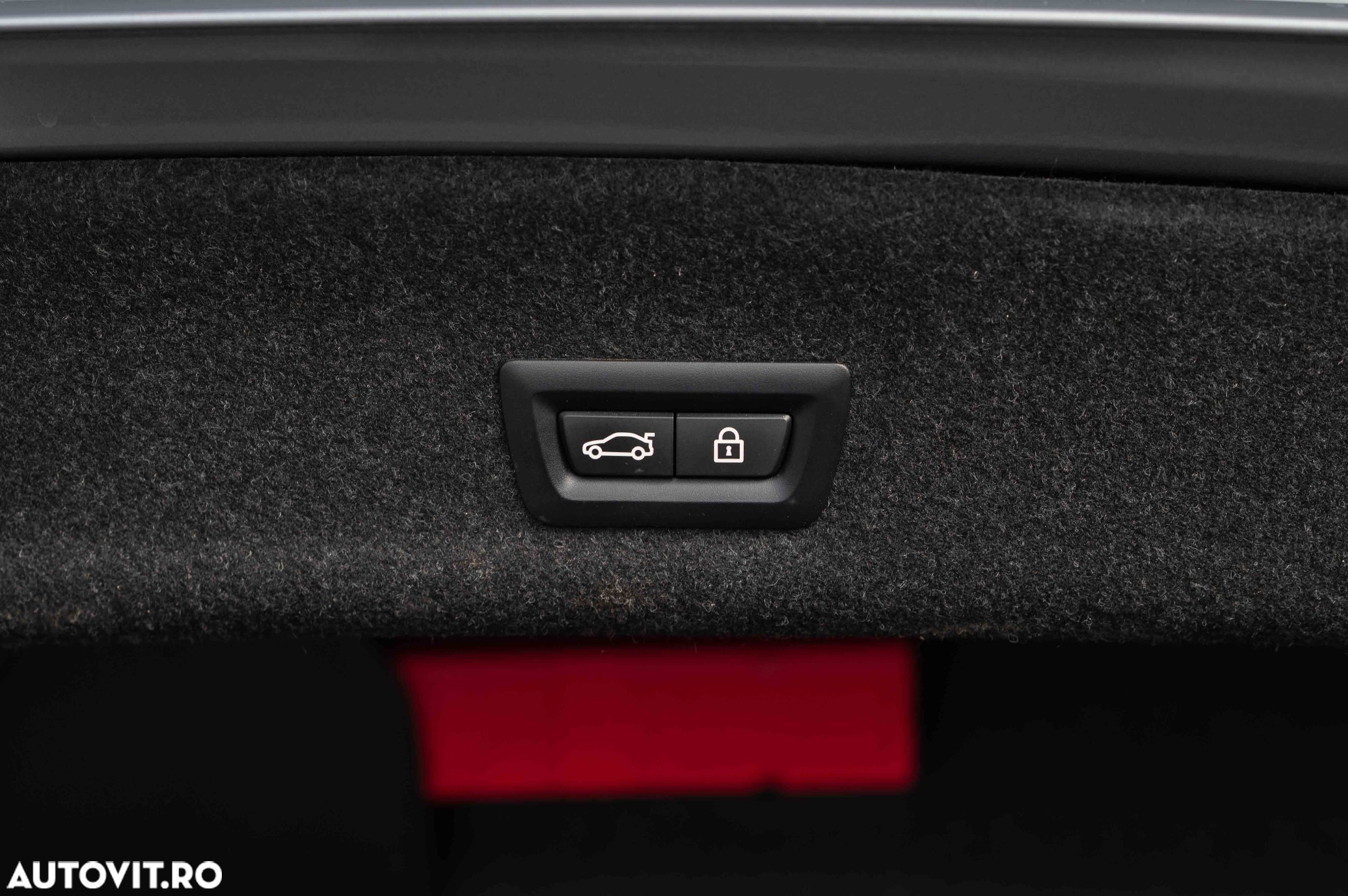 BMW Seria 3 320e AT PHEV - 26