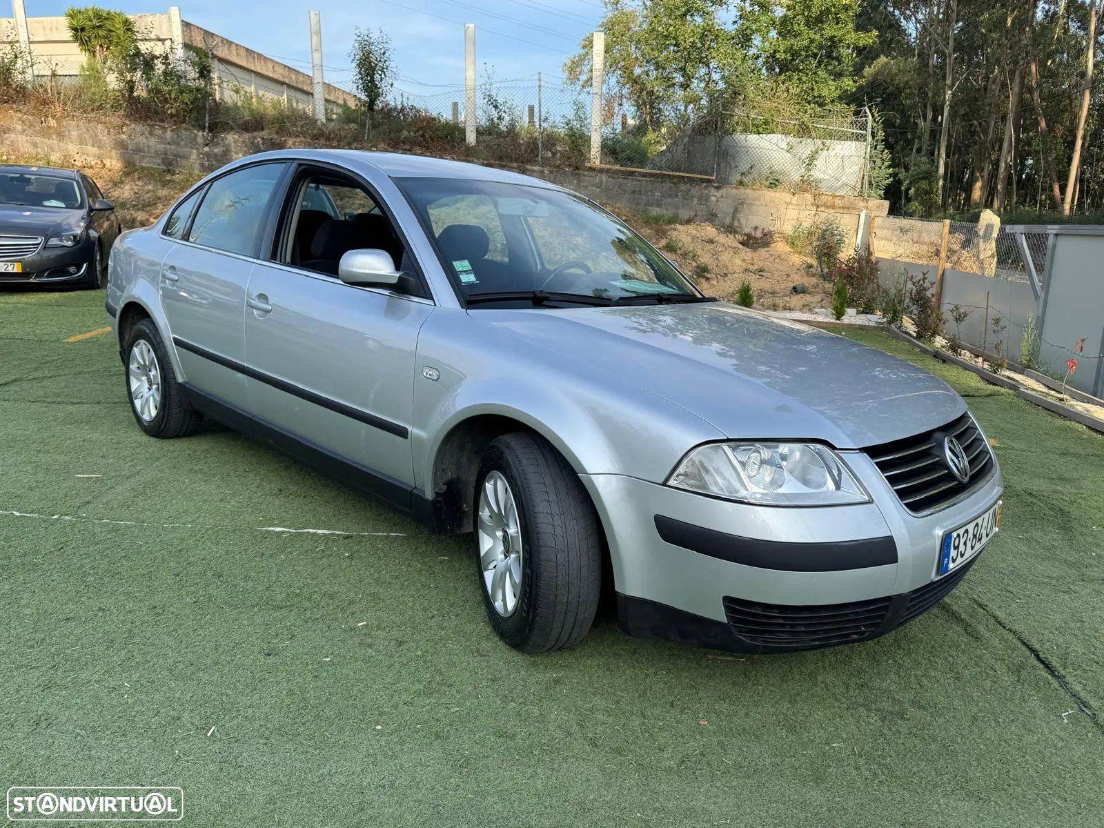 VW Passat 1.9 TDi Confortline 6V - 1