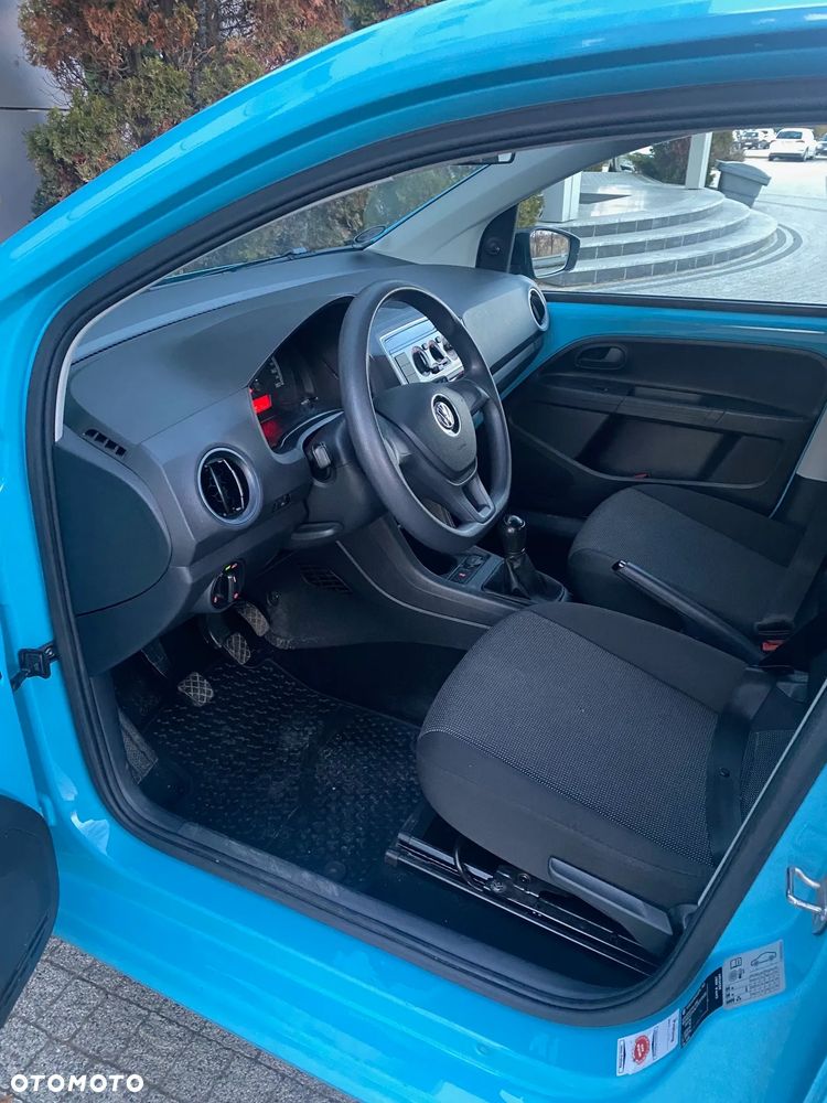 Volkswagen up! - 13