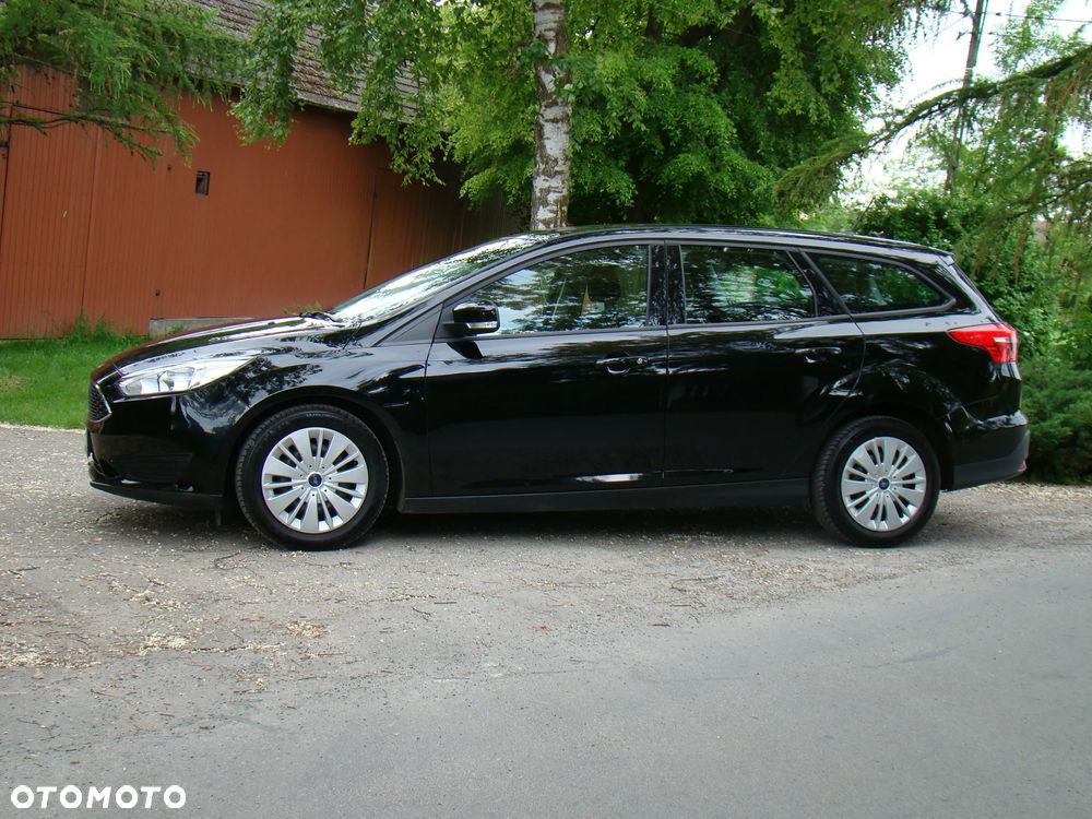 Ford Focus 1.0 EcoBoost Trend - 13