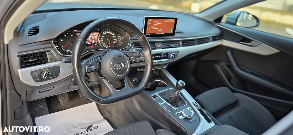 Audi A4 2.0 TDI ultra Design - 17