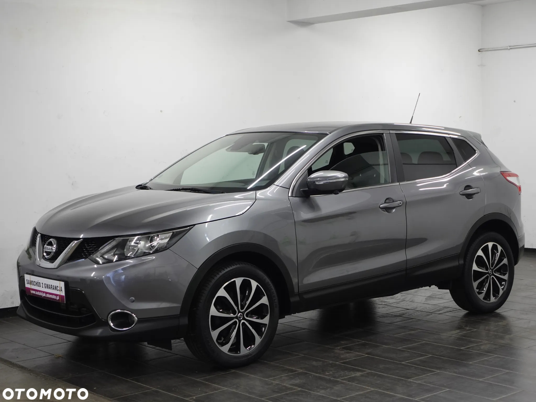Nissan Qashqai 1.6 DCi N-Connecta Xtronic EU6 - 4