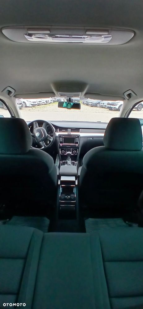 Skoda Superb 2.0 TDI 4x4 DSG Ambition - 6