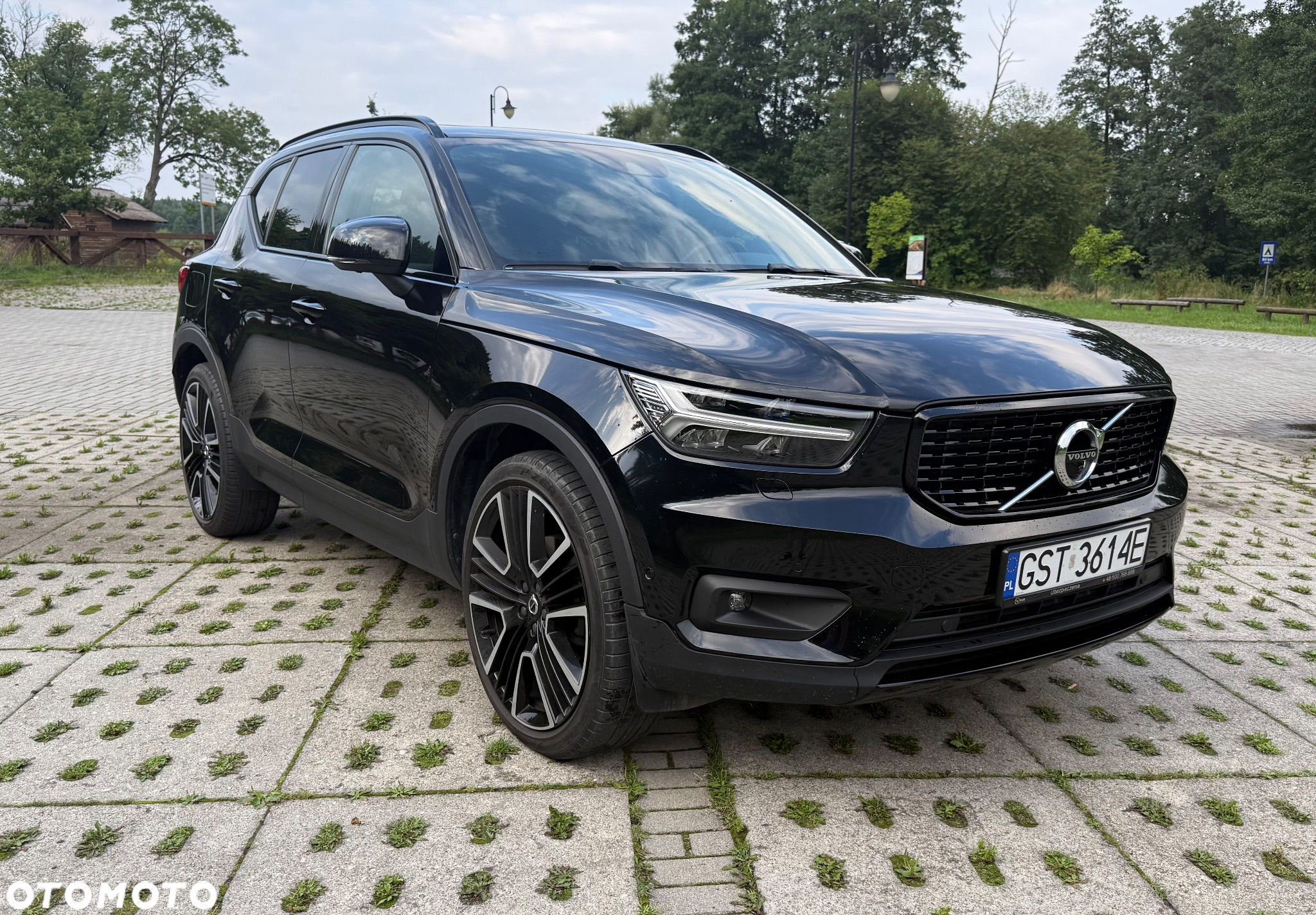 Volvo XC 40 B5 B AWD Geartronic RDesign - 3