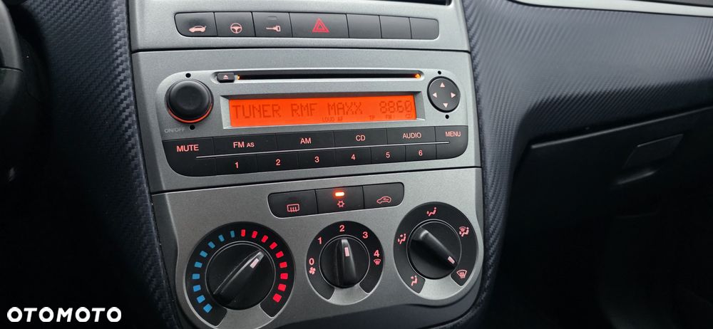 Fiat Grande Punto 1.4 16V Dynamic - 27