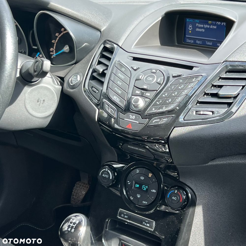 Ford Fiesta 1.0 EcoBoost ST-Line - 12