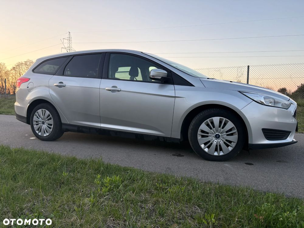 Ford Focus 1.5 TDCi Trend - 9