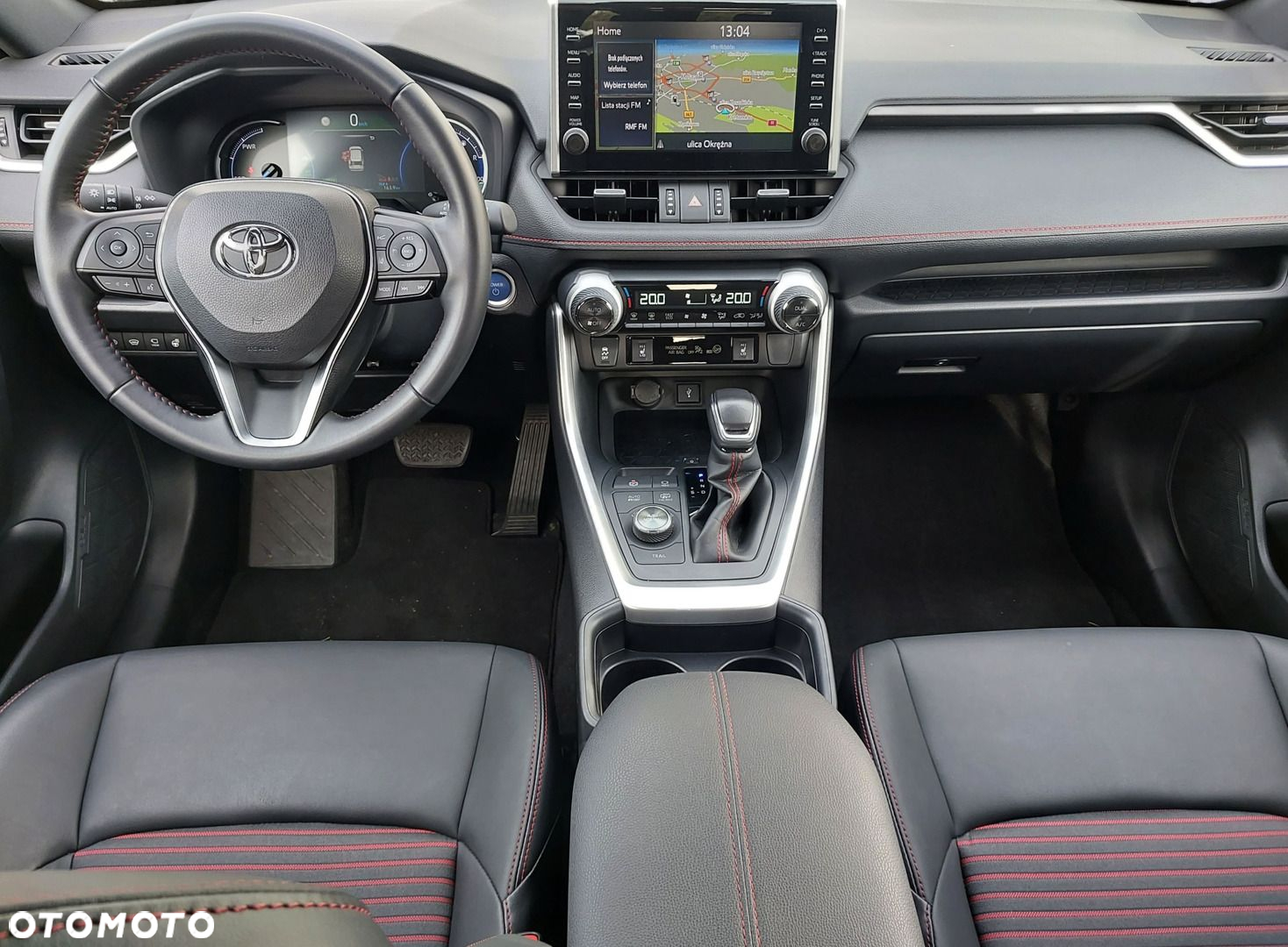 Toyota RAV4 - 8
