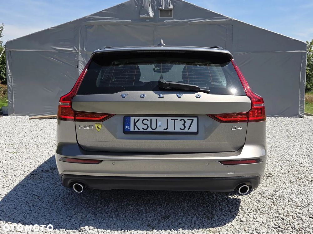 Volvo V60 D4 Geartronic Momentum - 30