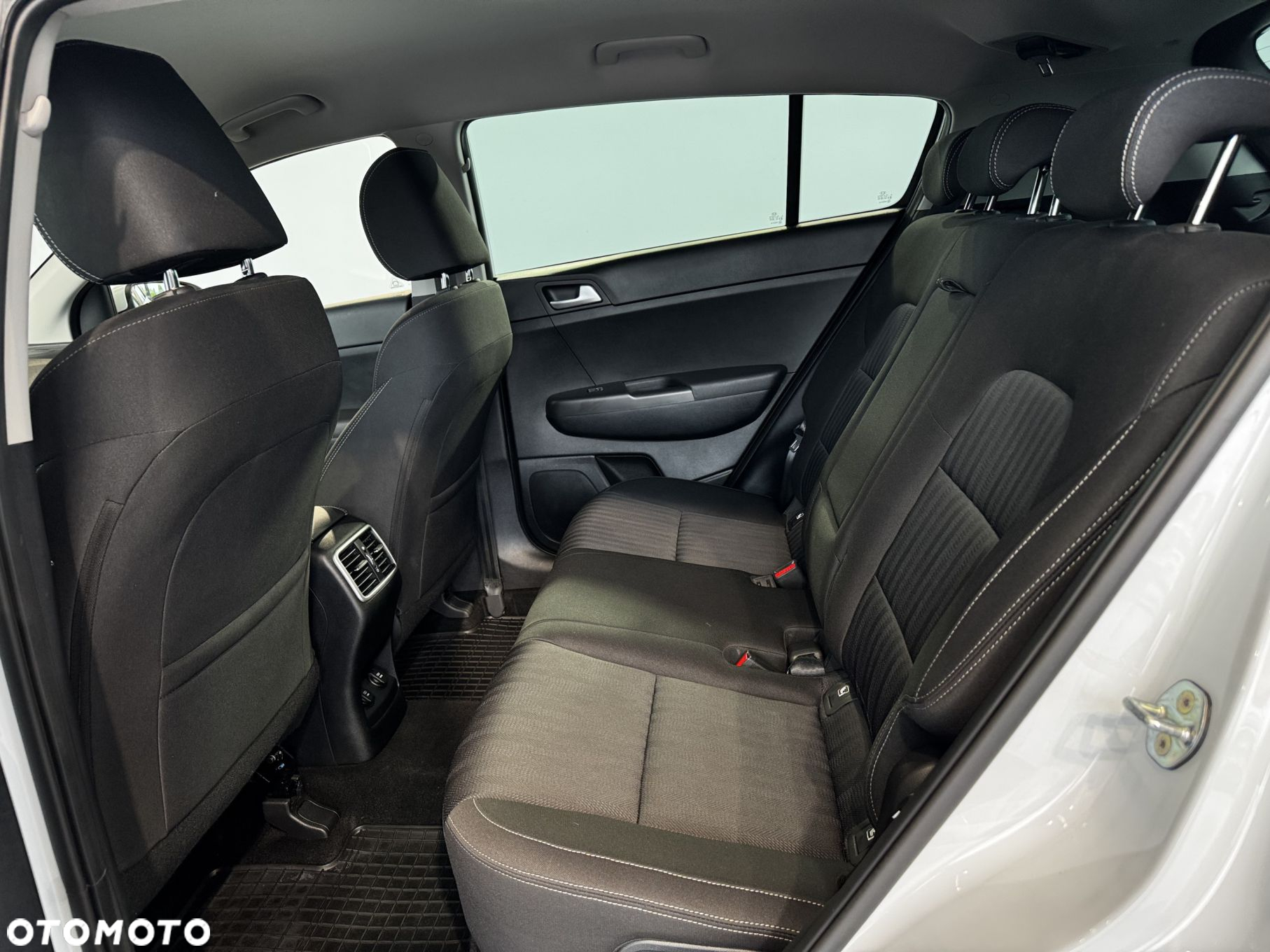 Kia Sportage - 15