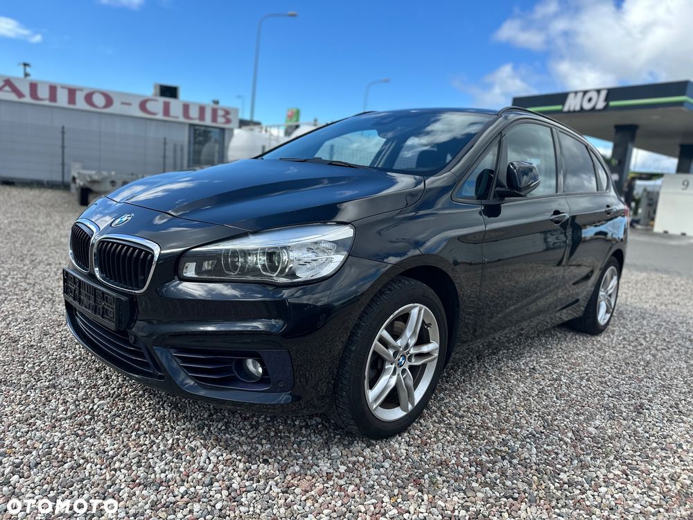 BMW Seria 2 218d - 2