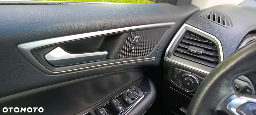 Ford Edge - 25