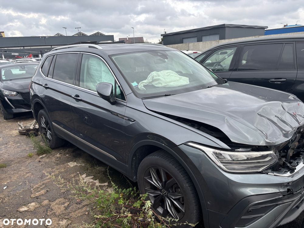 Volkswagen Tiguan Allspace 2.0 TDI Elegance DSG - 8