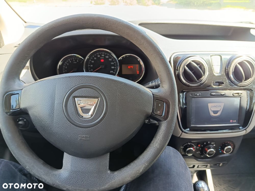 Dacia Dokker - 17