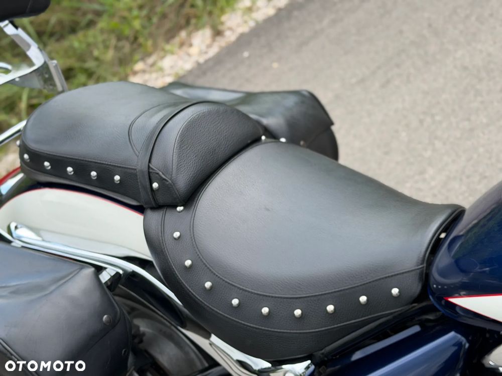 Suzuki Boulevard - 20