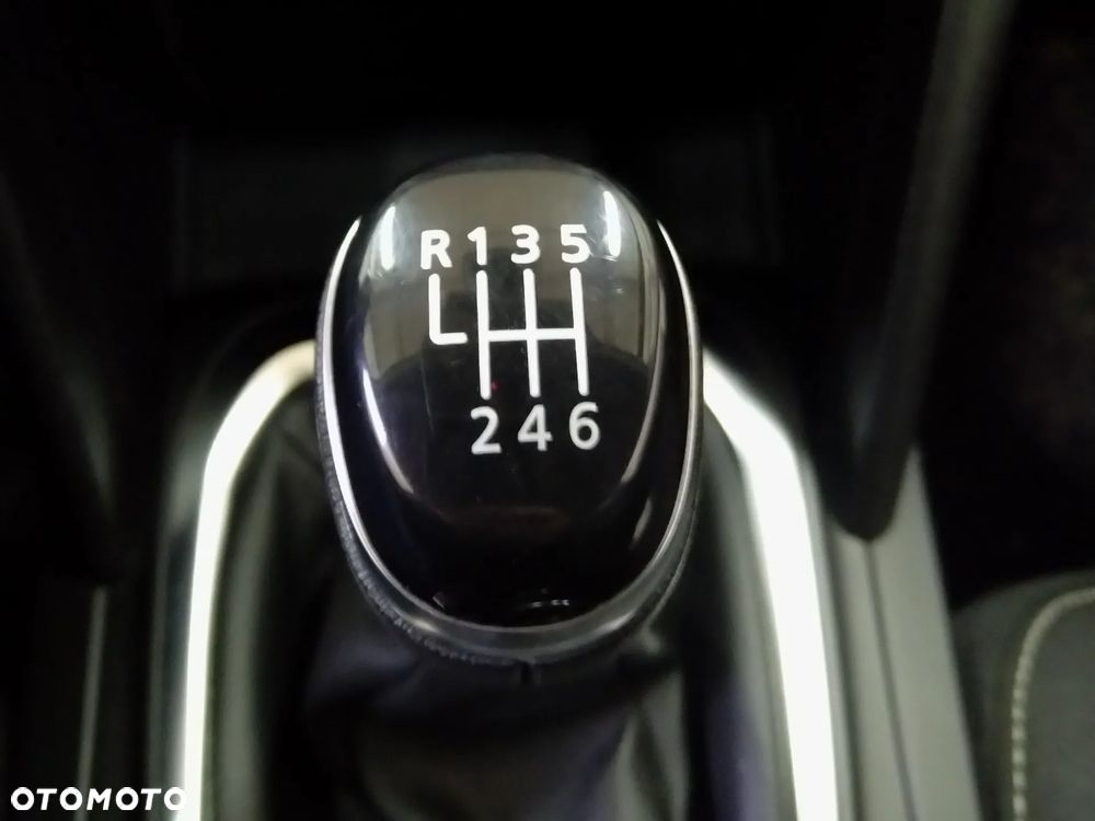 Renault Megane 1.2 Energy TCe Intens - 7