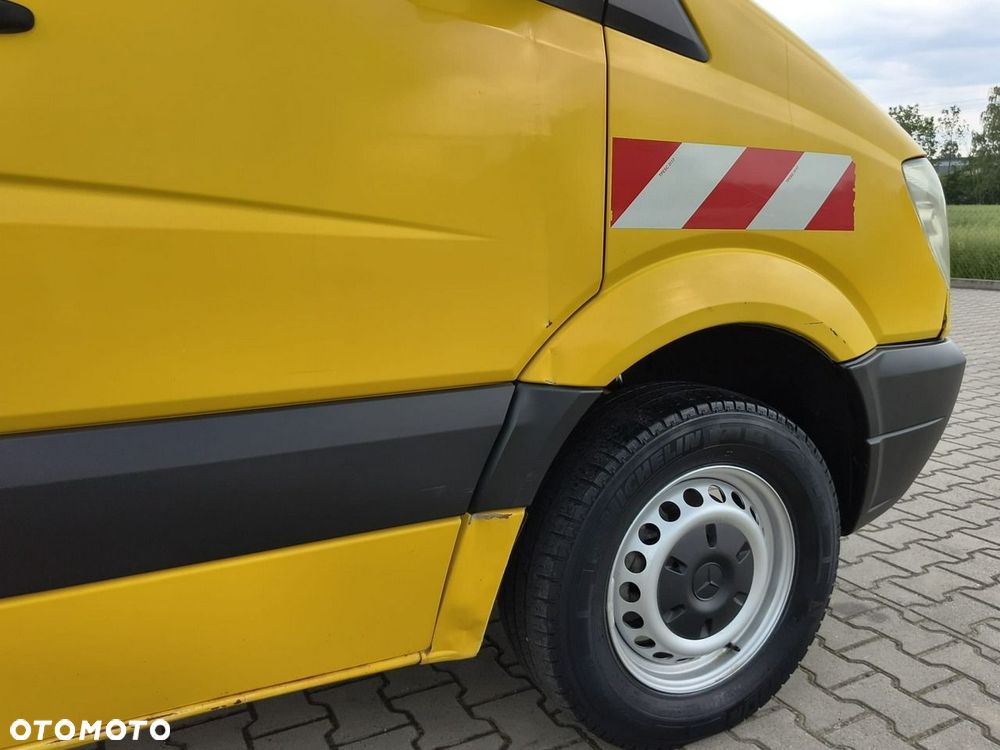 Mercedes-Benz Sprinter - 9