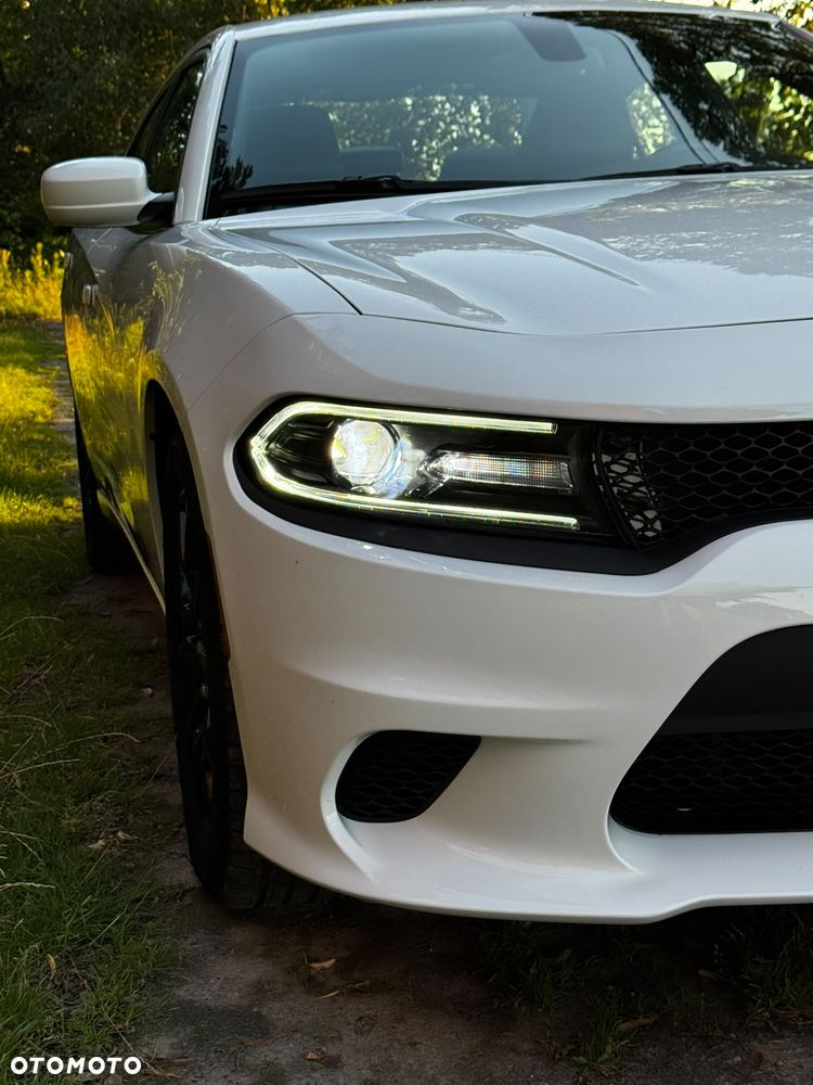 Dodge Charger - 3