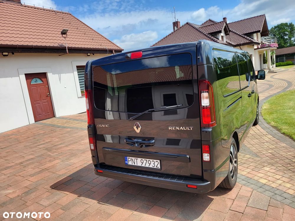 Renault Trafic Grand 2.0 dCi EDC - 15