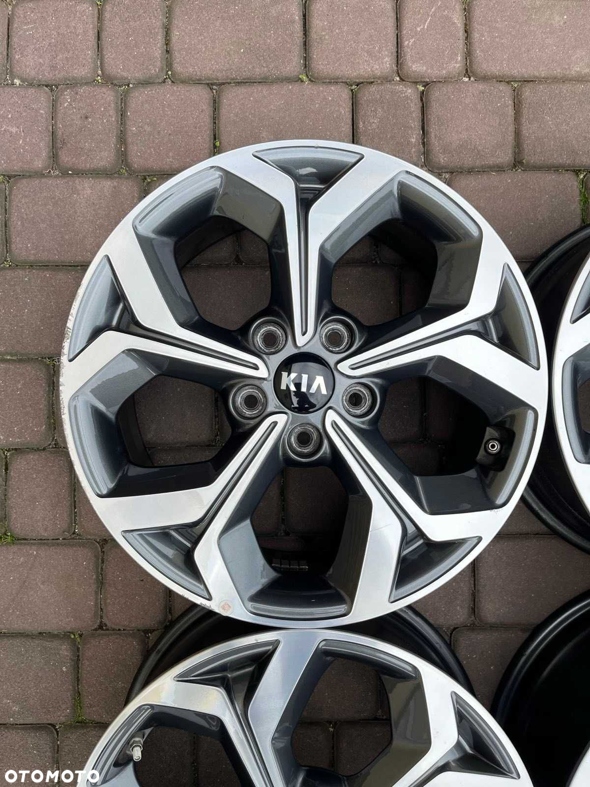 Oryginalne felgi Kia 5x114,3 17 cali CEED PROCEED Czujniki Bicolor - 8