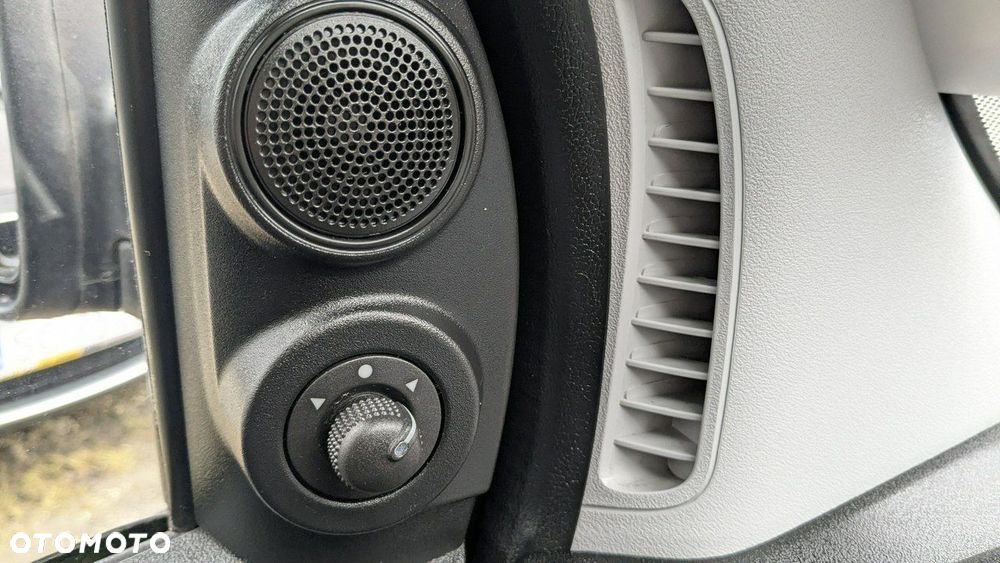 Opel Combo - 28
