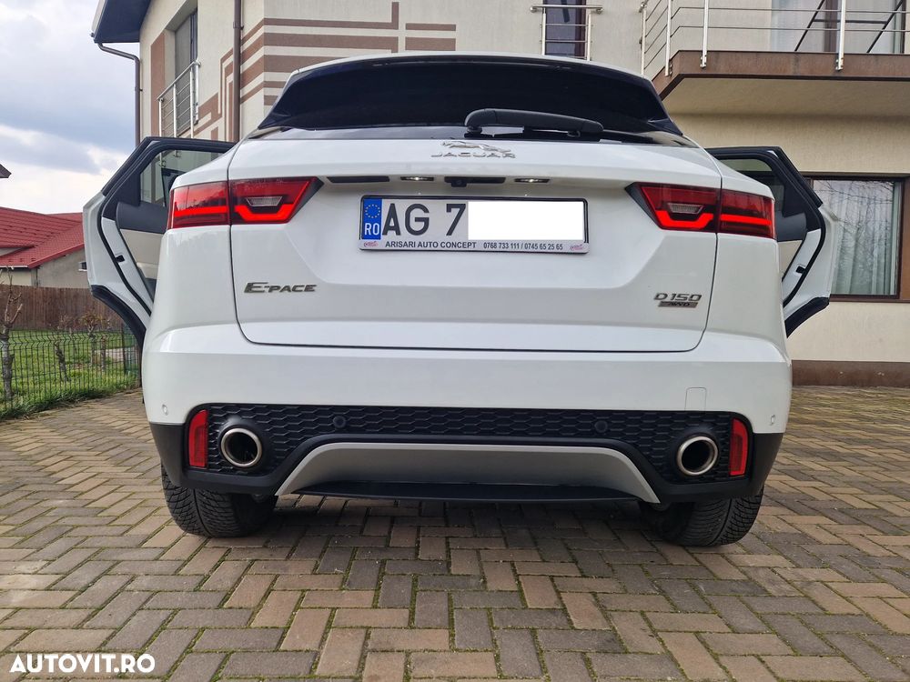 Jaguar E-Pace D150 AWD Base - 25