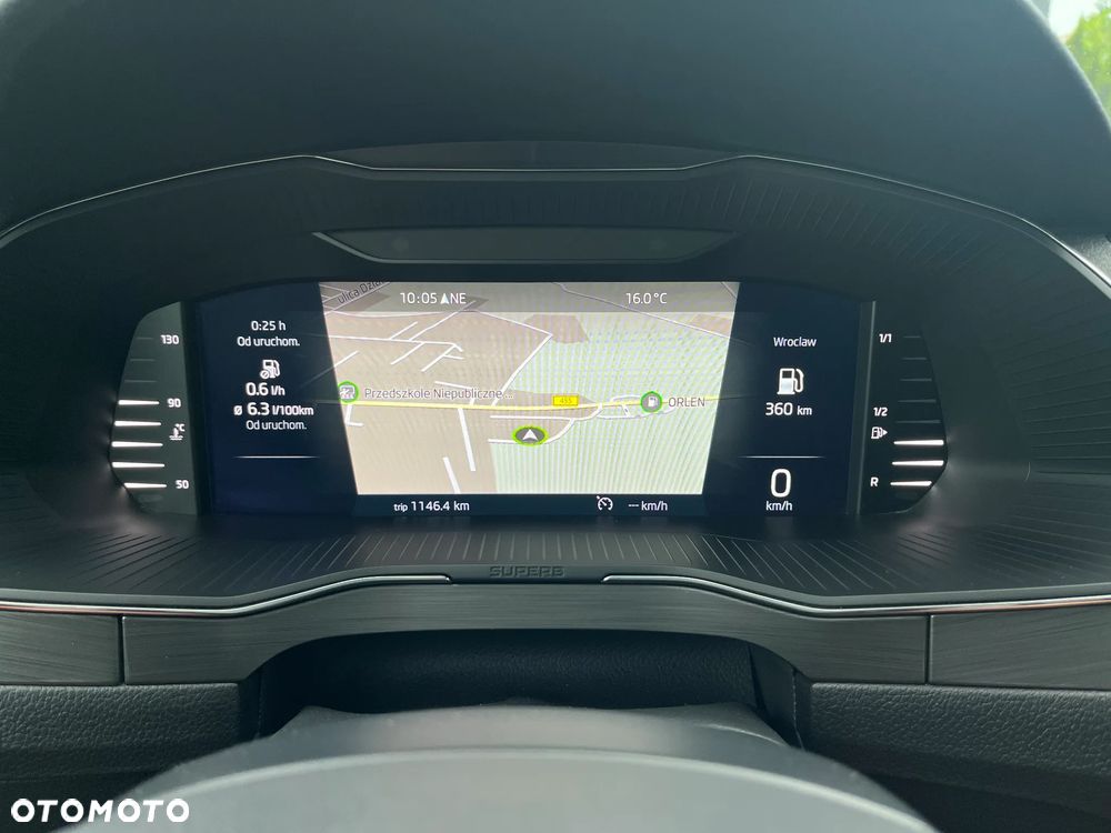 Skoda Superb 2.0 TDI SCR Style - 27