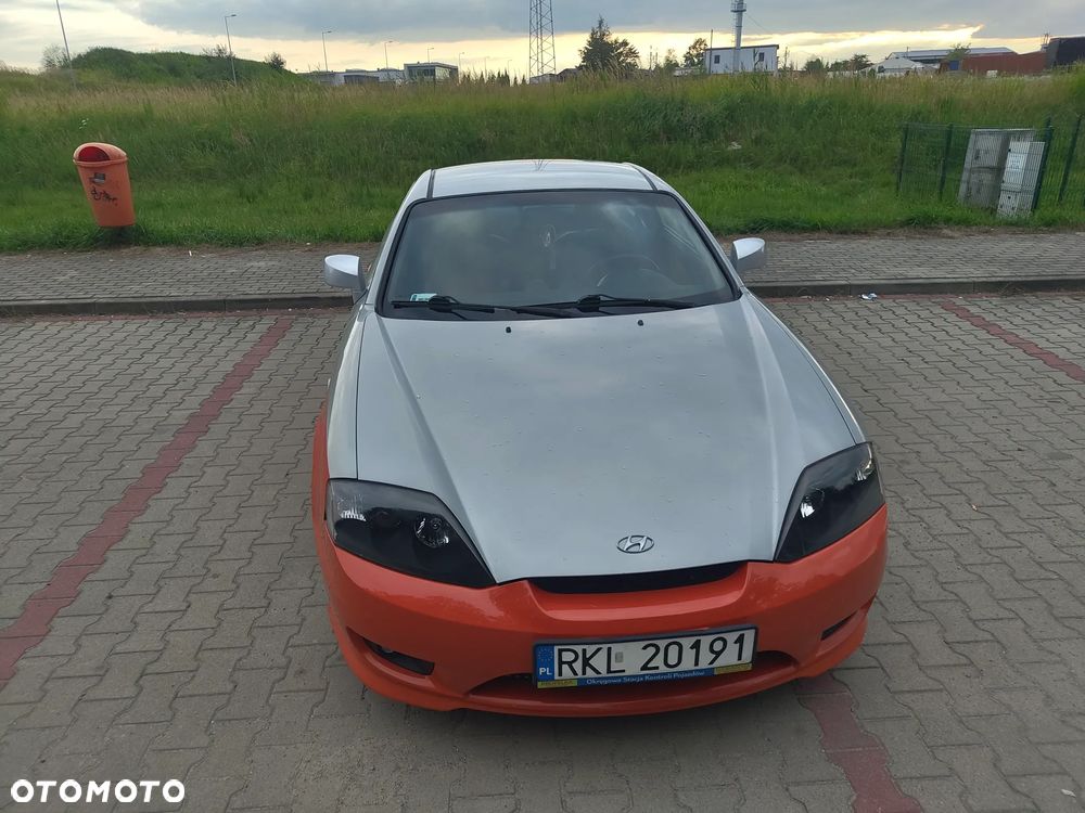 Hyundai Coupe 2.0 GLS - 17