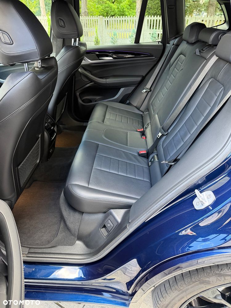 BMW X3 xM40i mHEV - 31