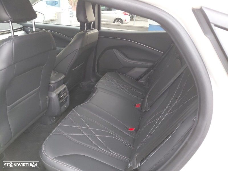 Ford Mustang Mach-E - 6