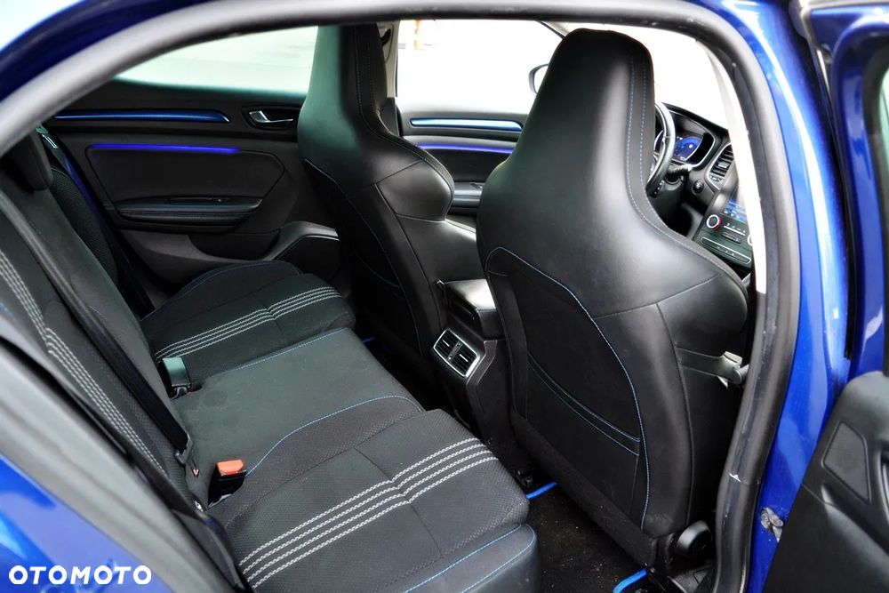 Renault Megane ENERGY TCe 130 EDC GT LINE - 19