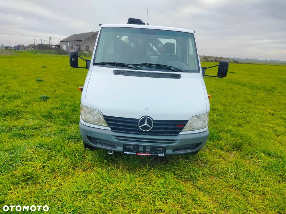 Mercedes-Benz Sprinter - 2