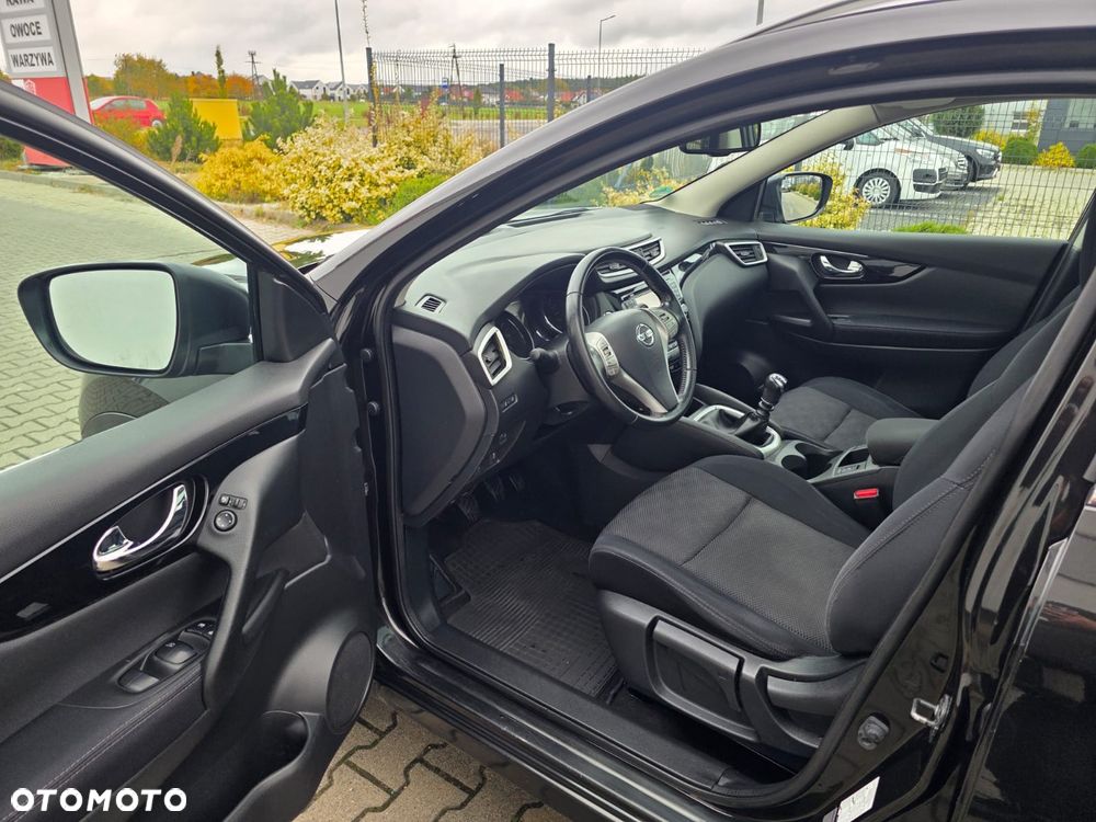 Nissan Qashqai 1.2 DIG-T N-Connecta - 21